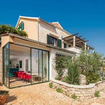 Apartments Dalmatinska Kuca Milna  Zewnętrze zdjęcie