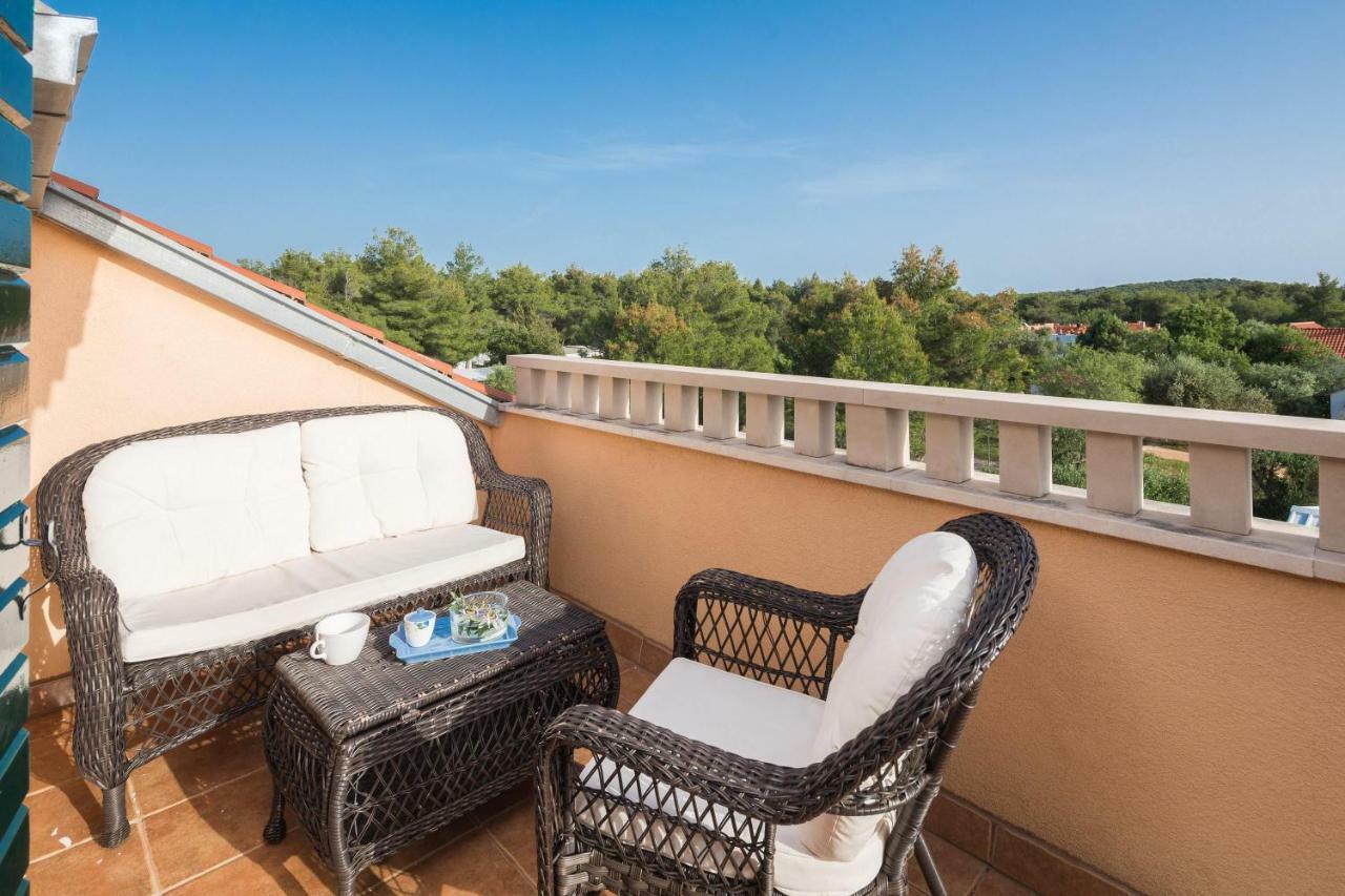 Apartments Dalmatinska Kuca Milna  Zewnętrze zdjęcie